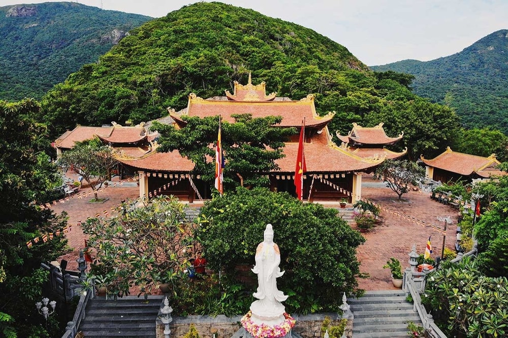 Chùa Núi Một là ngôi chùa duy nhất tại Côn Đảo